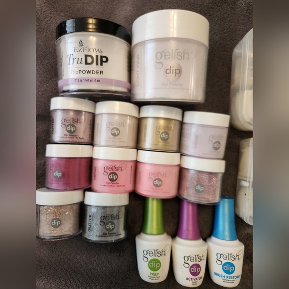 Nail dip powders and nail supplies - Picture 3 of 4